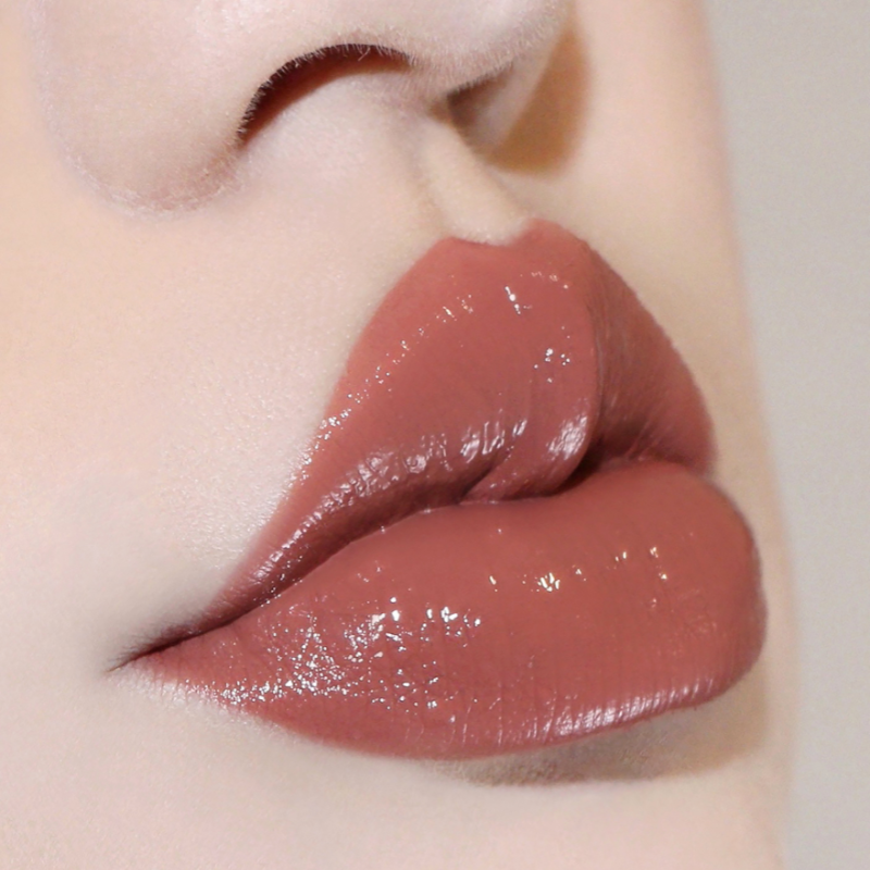 Dewy Lipstick - E01 Sweet &amp; Peachy