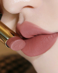 Satin Matte Lipstick - V04 Sand Dune